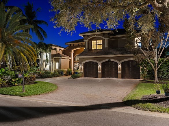 LONG LAKE - Residential