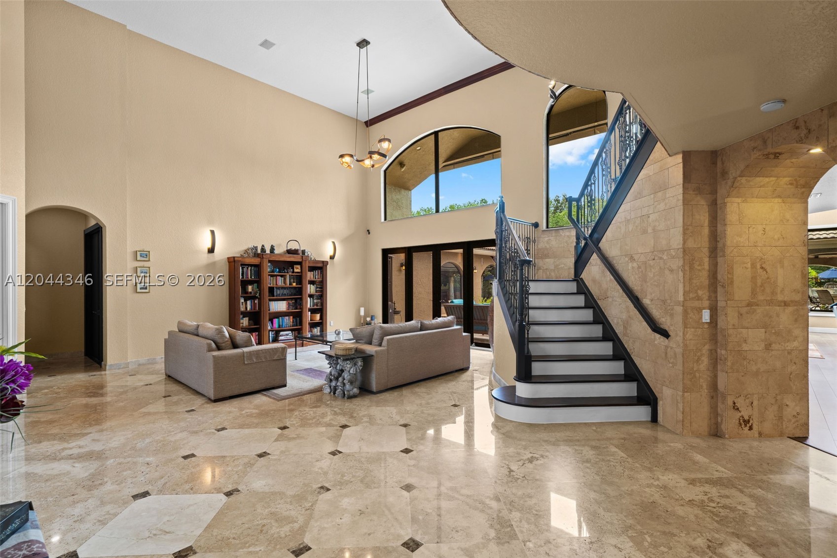 LONG LAKE - Residential
