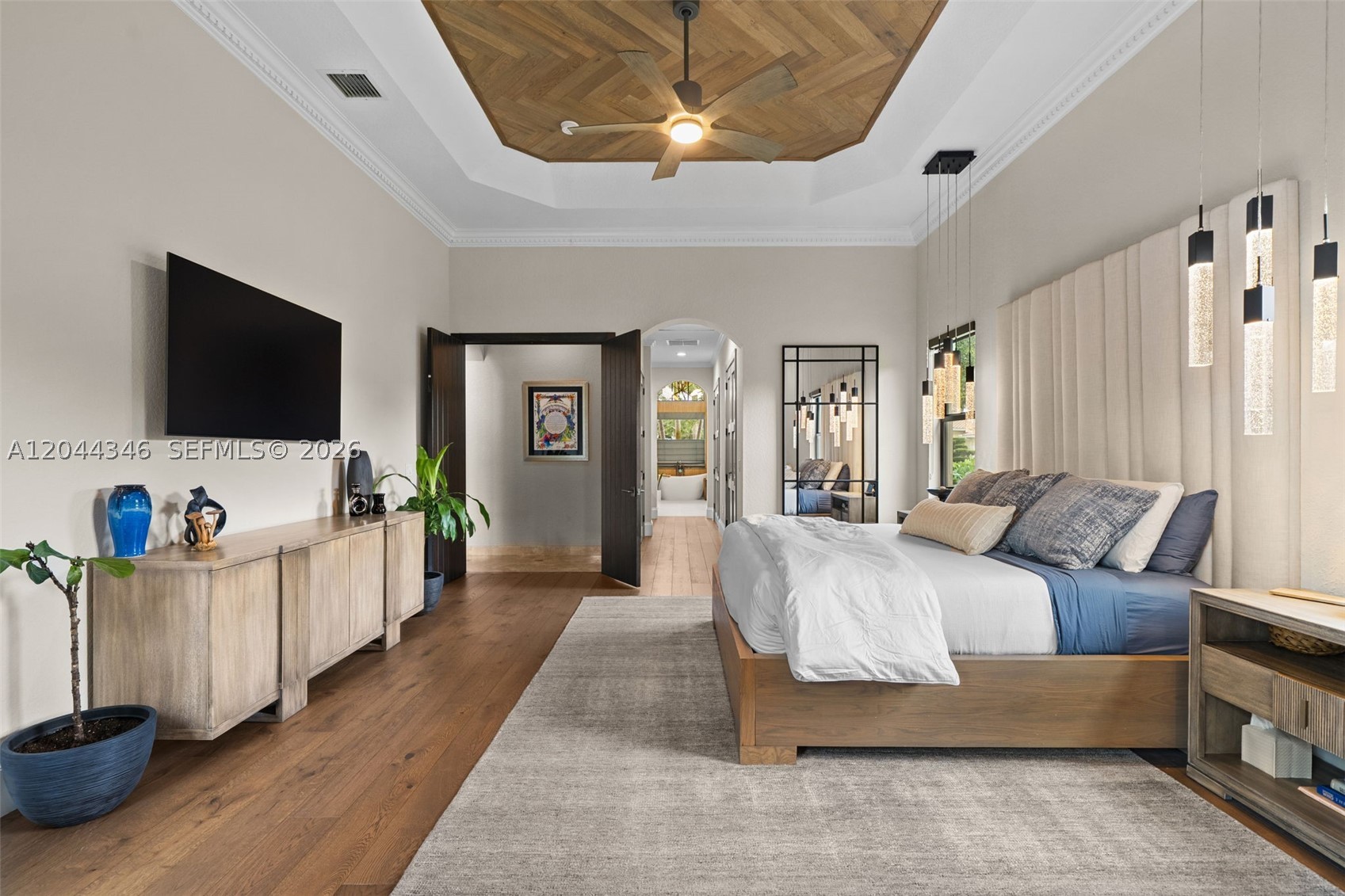 LONG LAKE - Residential