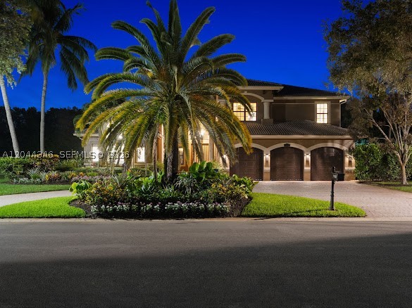 LONG LAKE - Residential