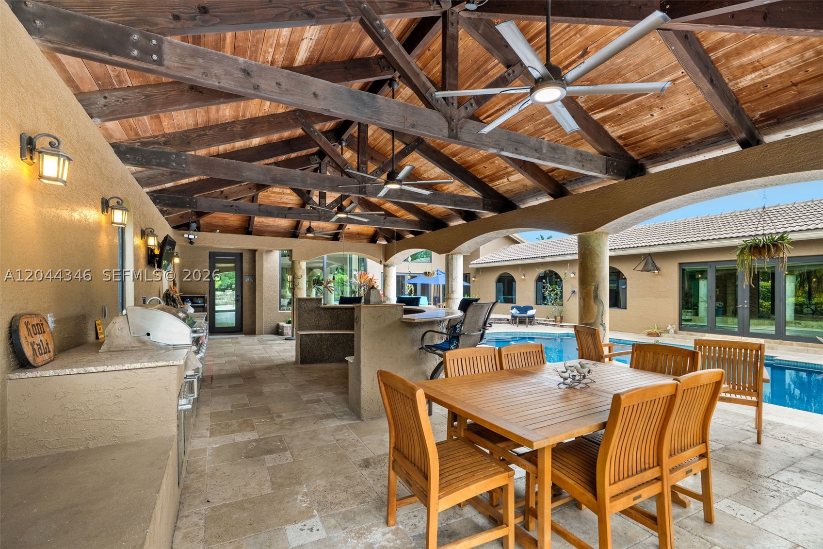 LONG LAKE - Residential