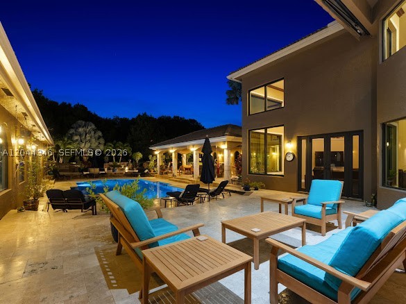 LONG LAKE - Residential
