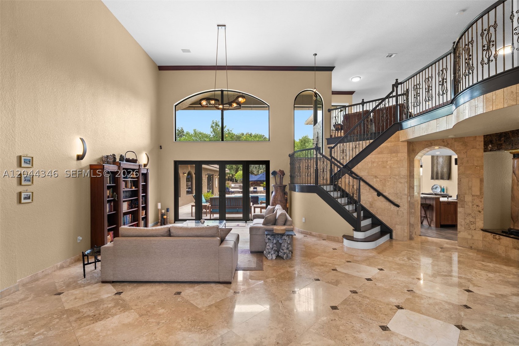 LONG LAKE - Residential