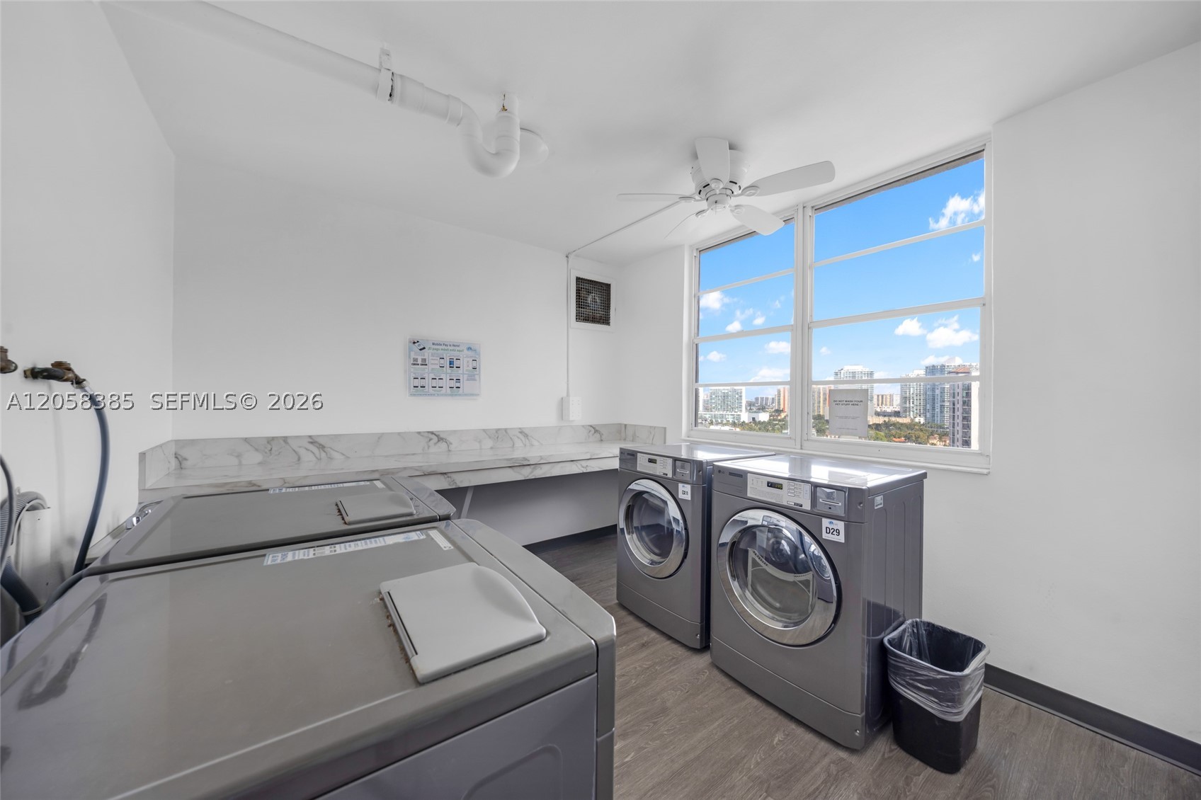 ARLEN HOUSE CONDO - Residential