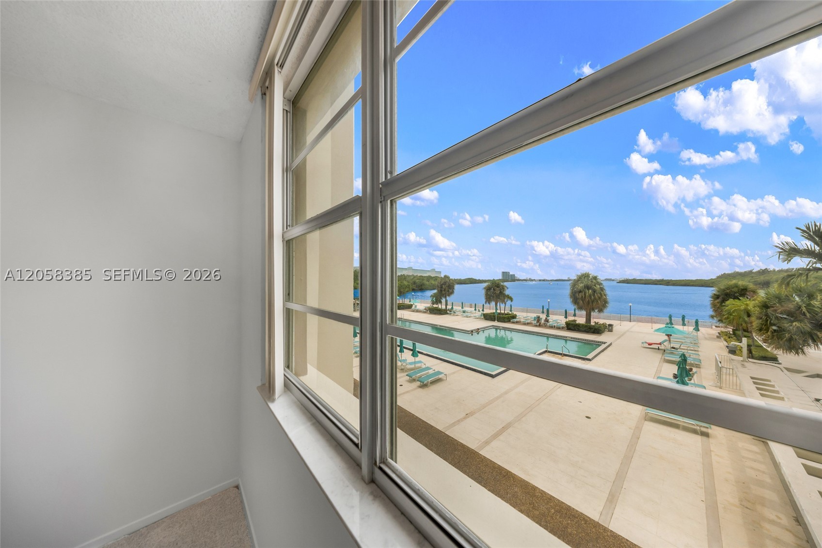 ARLEN HOUSE CONDO - Residential