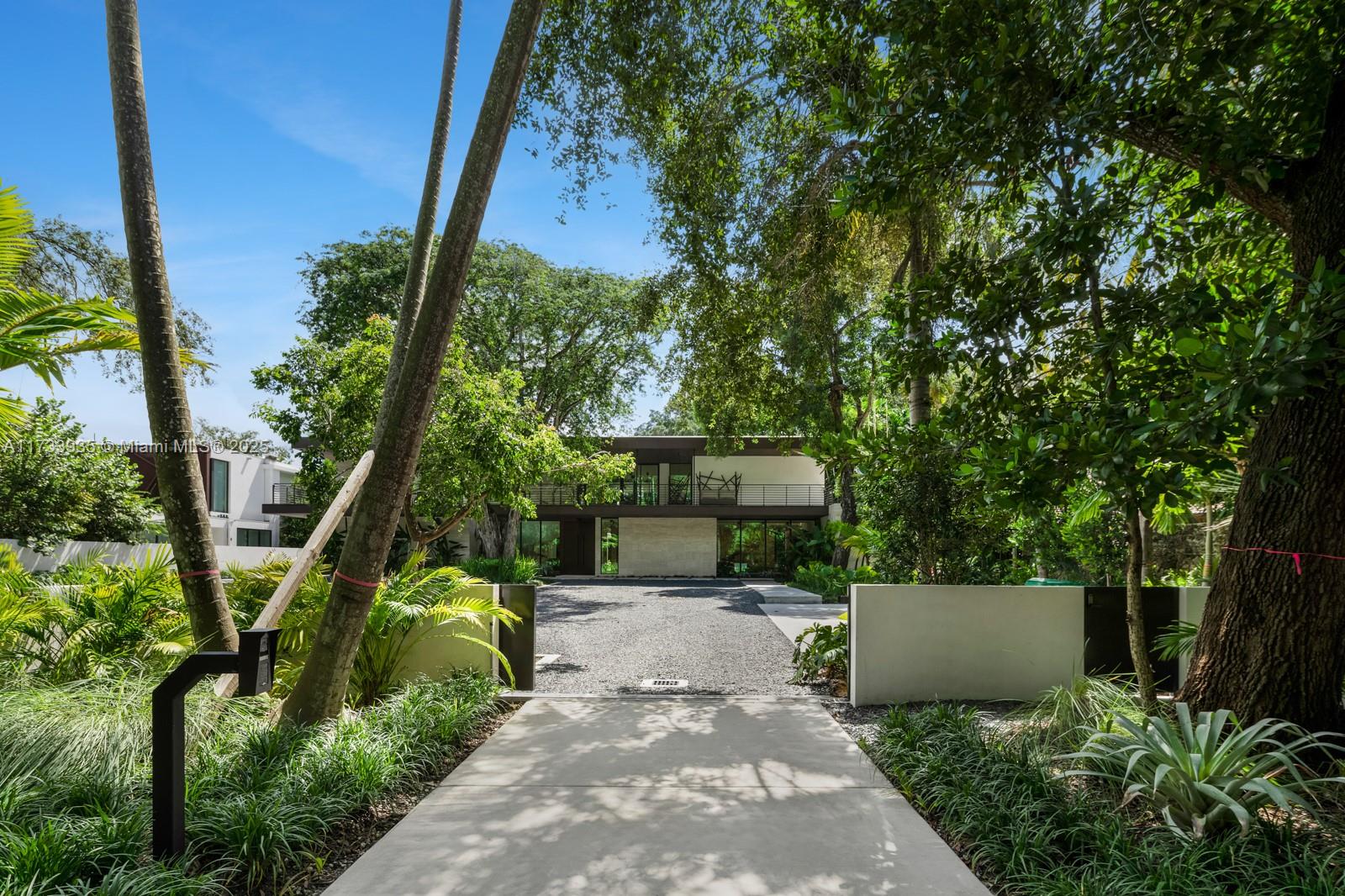CLEVELAND PARK - Residential