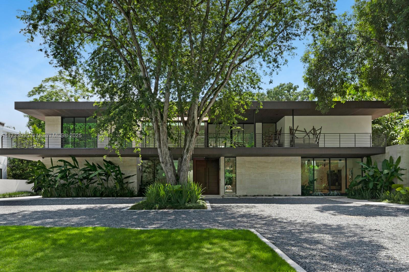 CLEVELAND PARK - Residential