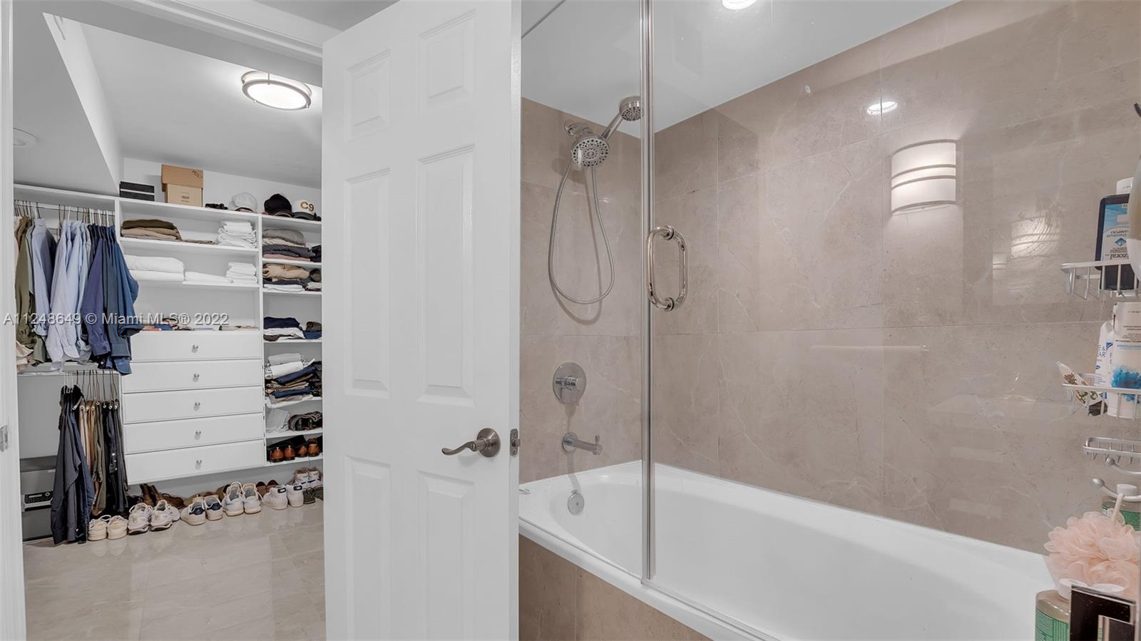MALAGA TOWERS CONDO - Residential