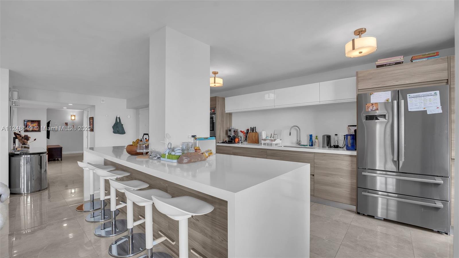 MALAGA TOWERS CONDO - Residential