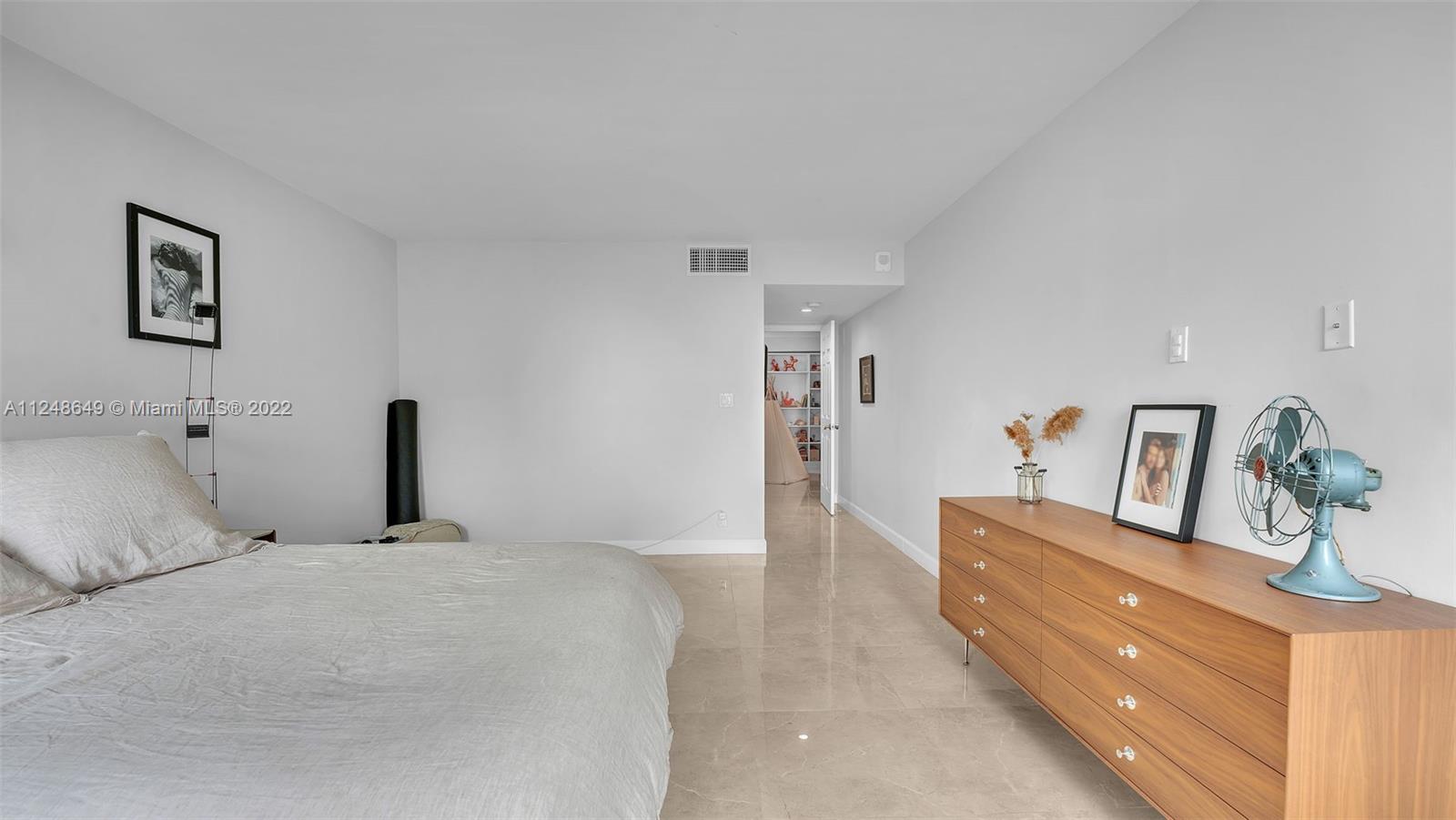 MALAGA TOWERS CONDO - Residential