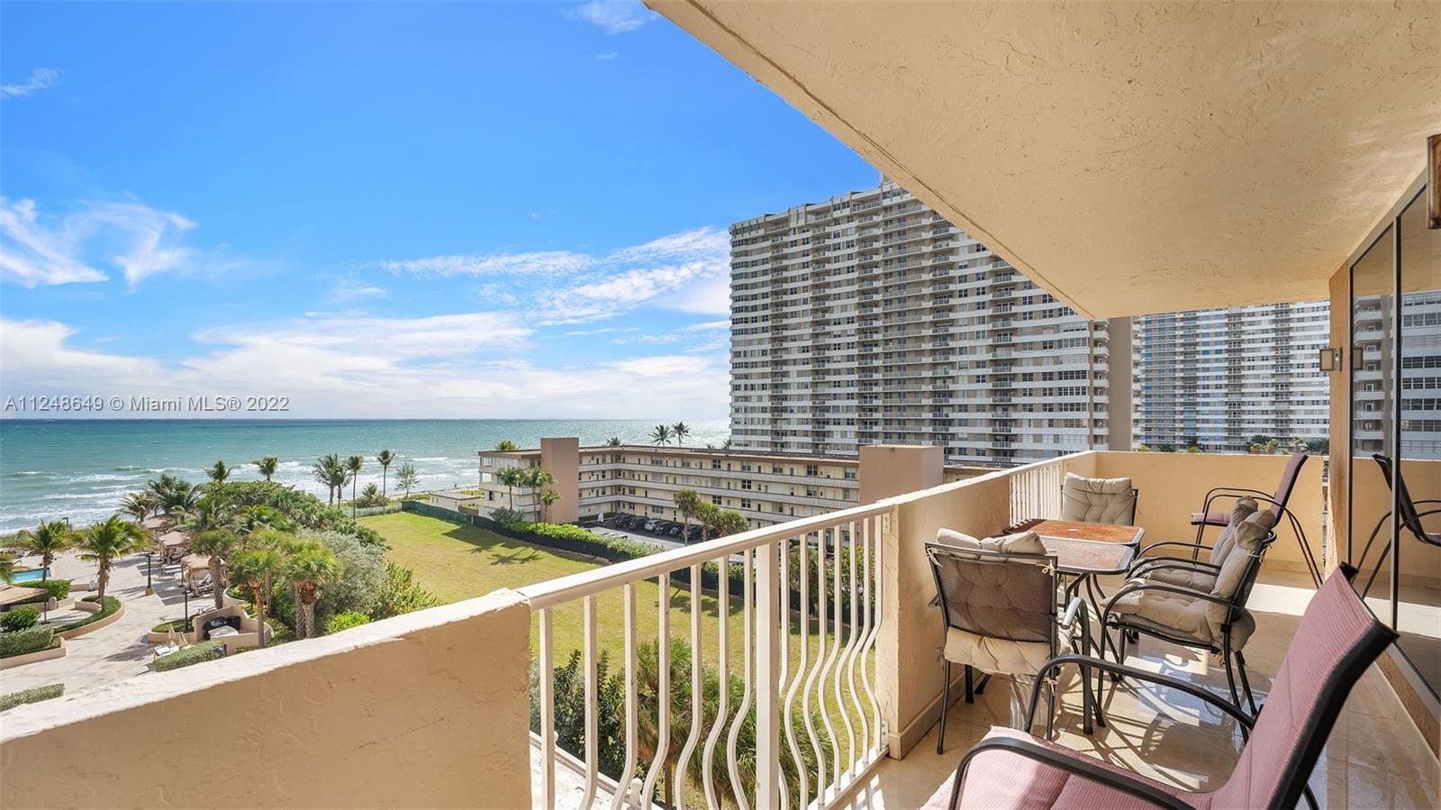 MALAGA TOWERS CONDO - Residential