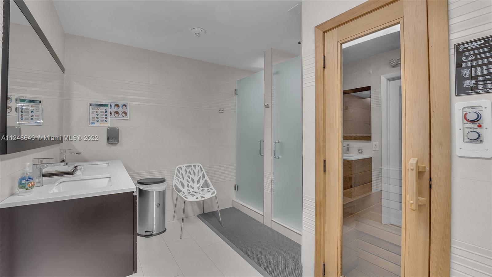 MALAGA TOWERS CONDO - Residential