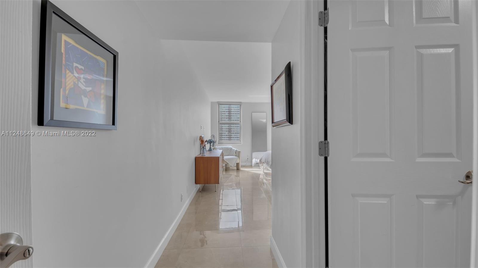 MALAGA TOWERS CONDO - Residential