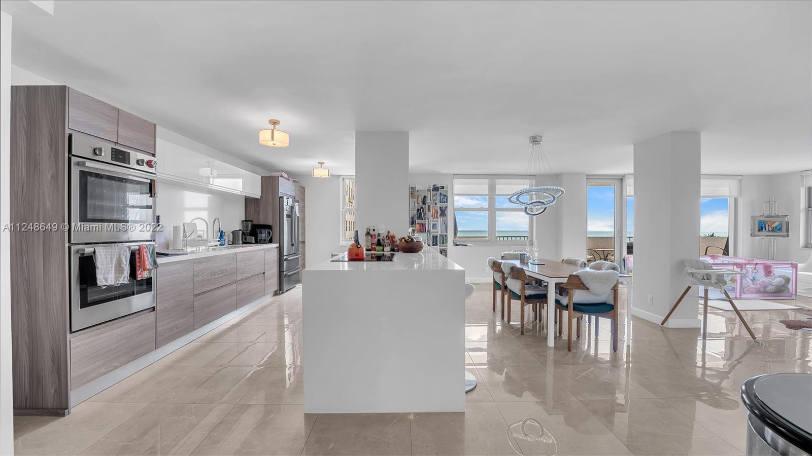 MALAGA TOWERS CONDO - Residential