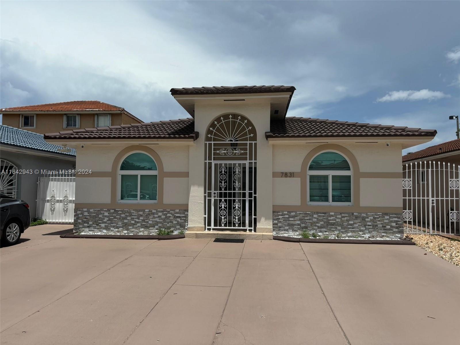 Beautiful 3/2 home in a great community, with tons of upgrades and extras, camaras, impact windows, new window treatments, both bathrooms have been recently remodeled, washer and dryer, Microwave , and many more.