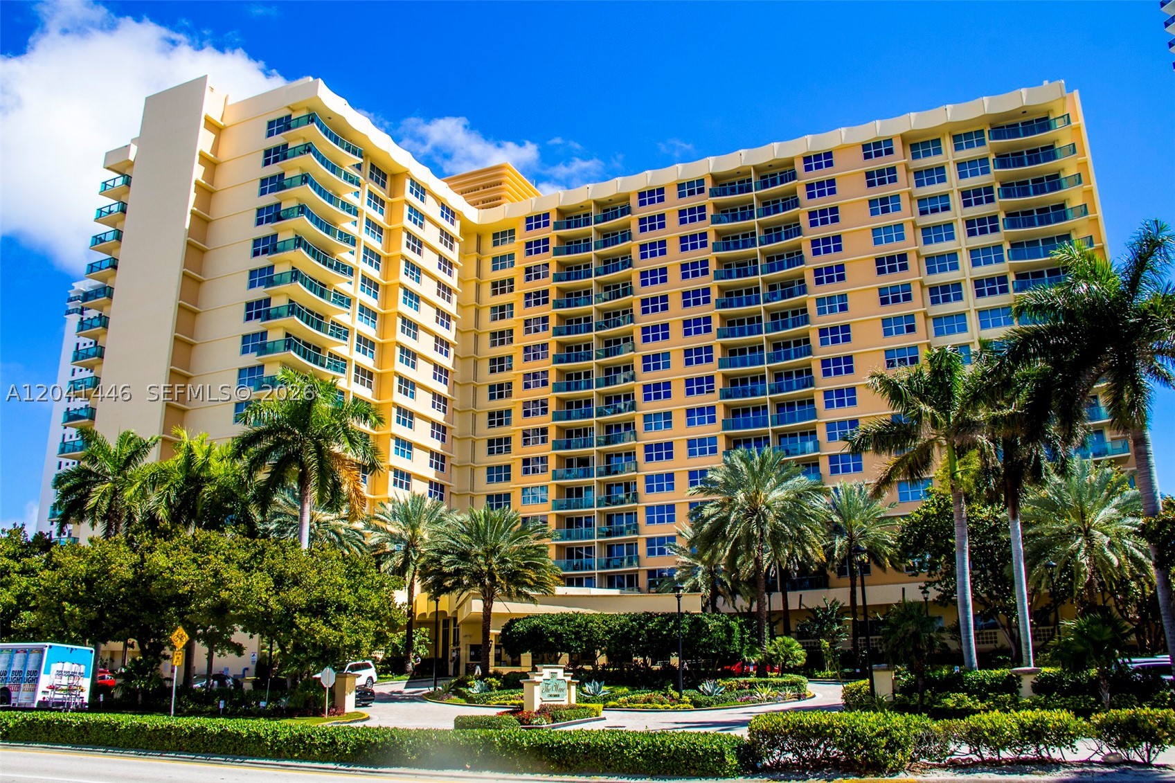The Wave Condo - Residential Lease