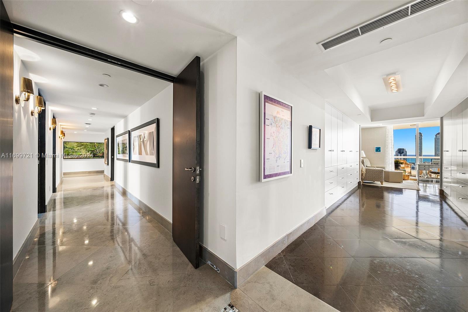 BELLAMARE @ WILLIAMS ISLA - Residential