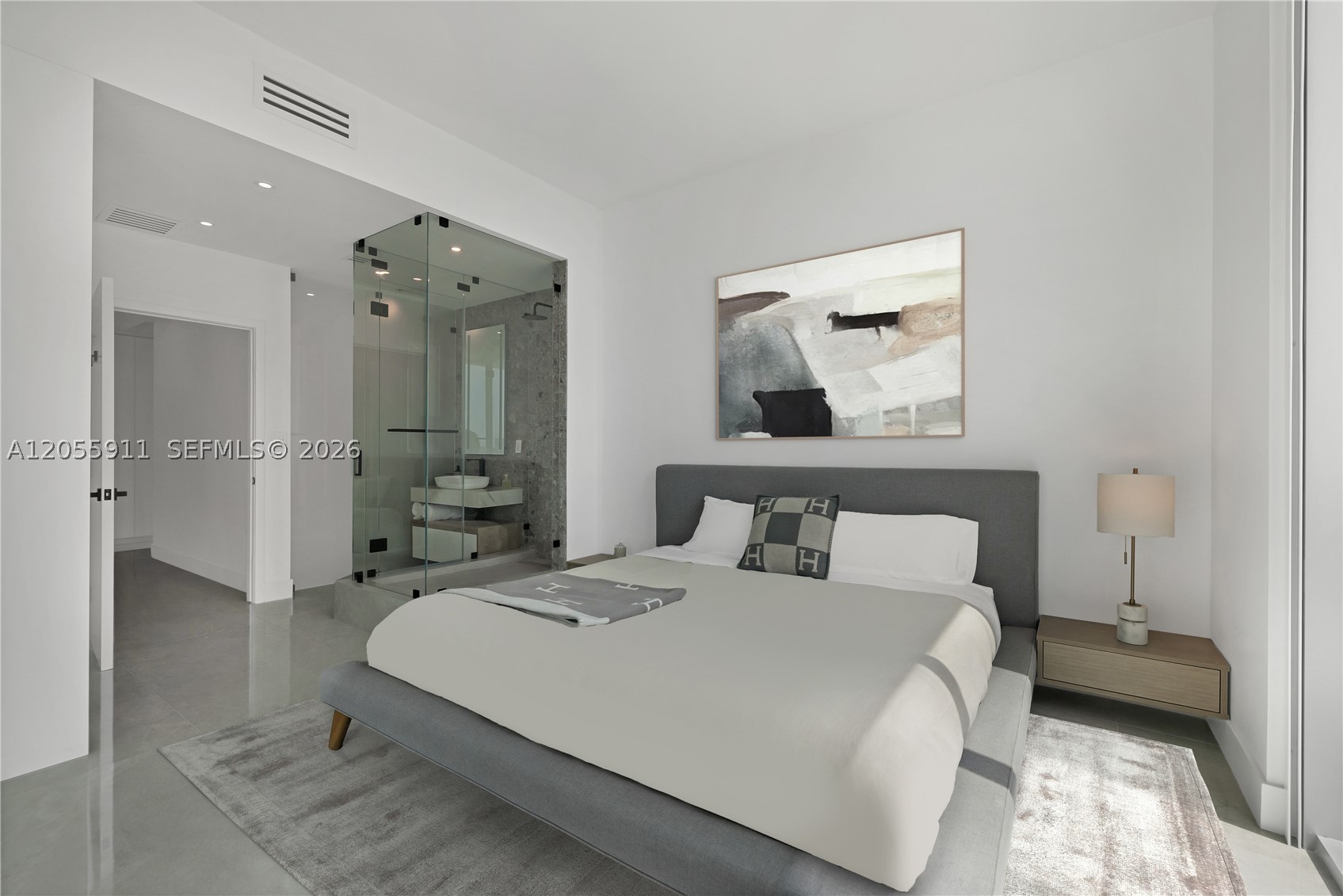ELOQUENCE ON THE BAY COND - Residential