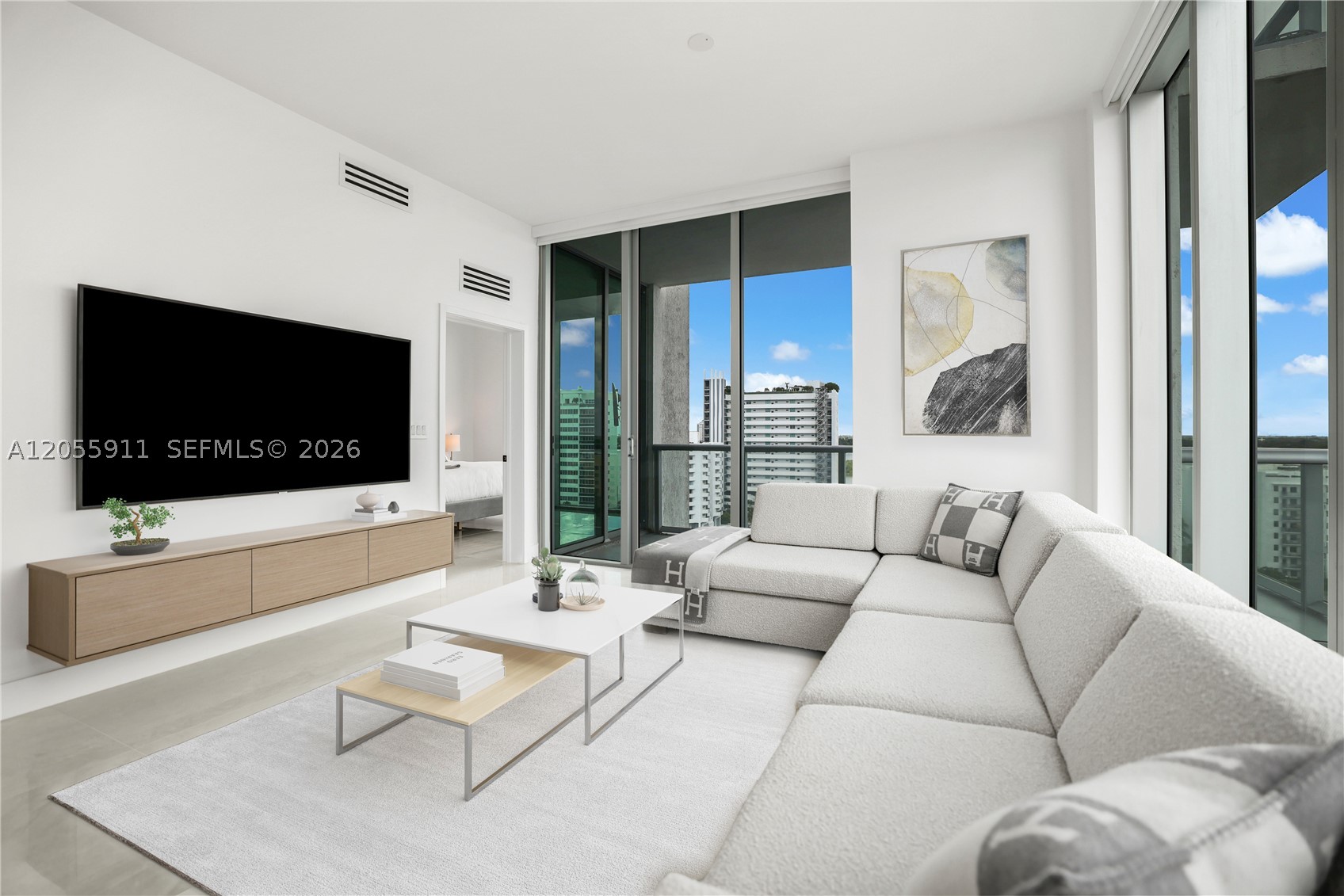 ELOQUENCE ON THE BAY COND - Residential