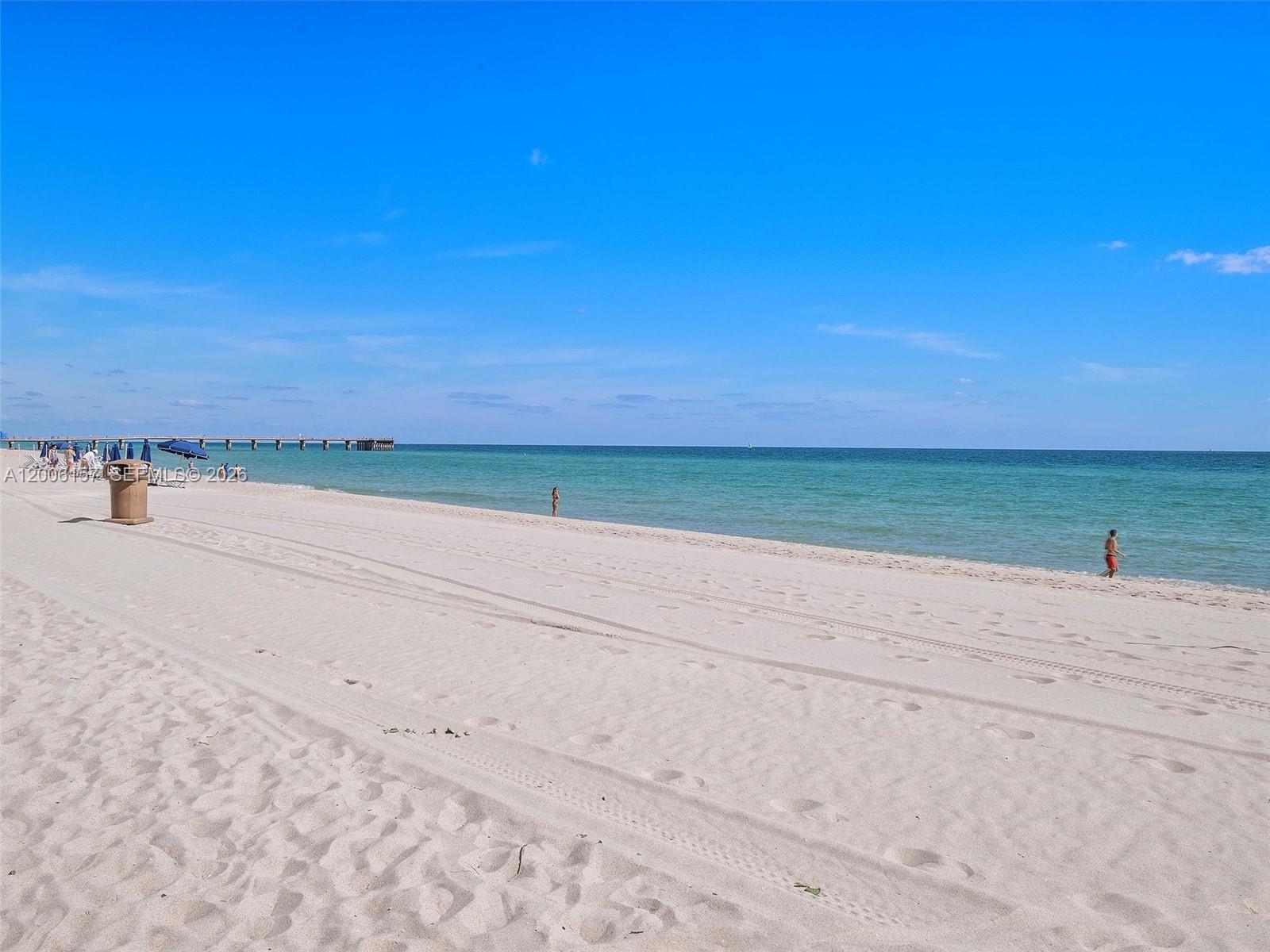 TURNBERRY OCEAN - Residential