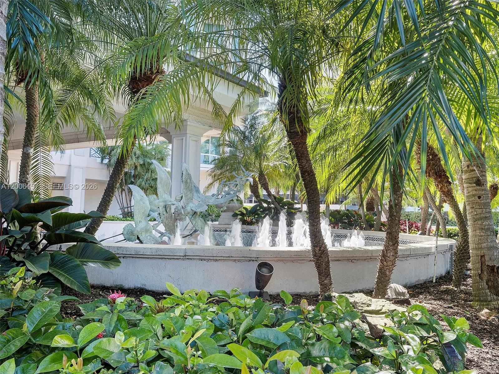 TURNBERRY OCEAN - Residential