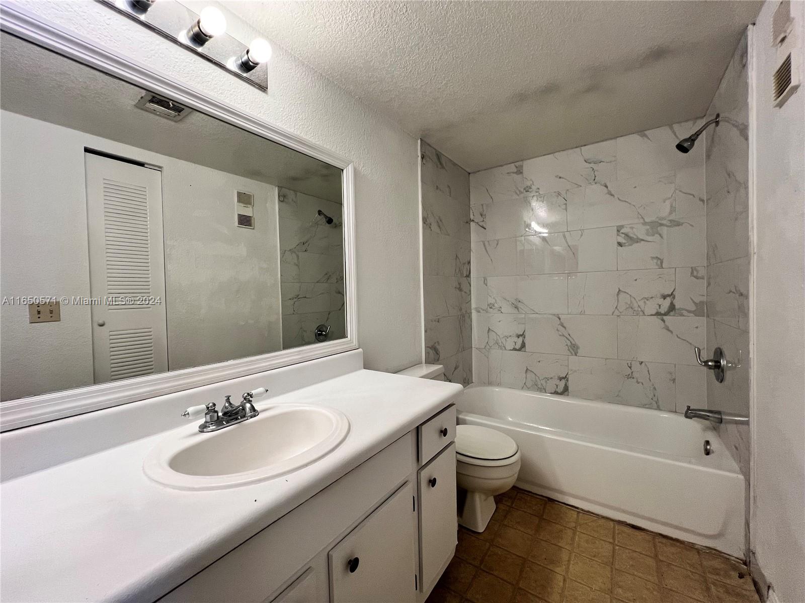 PONTE VERDE AT PALM BEACH - Residential Lease