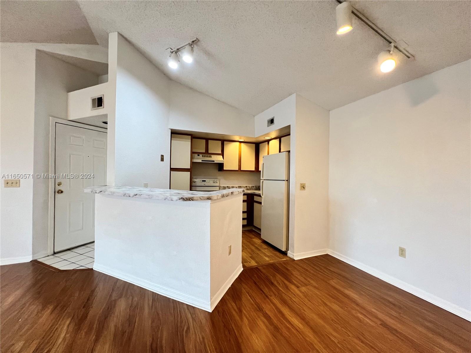 PONTE VERDE AT PALM BEACH - Residential Lease