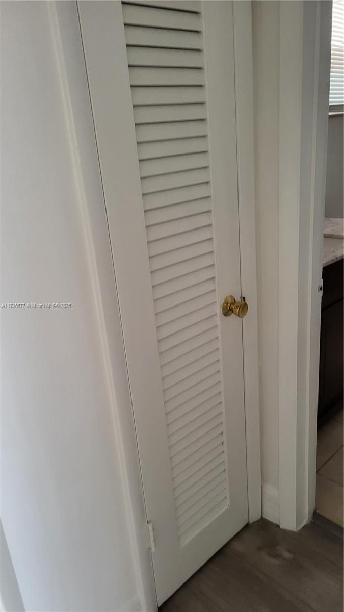 FIRST MOORINGS CONDO - Residential Lease