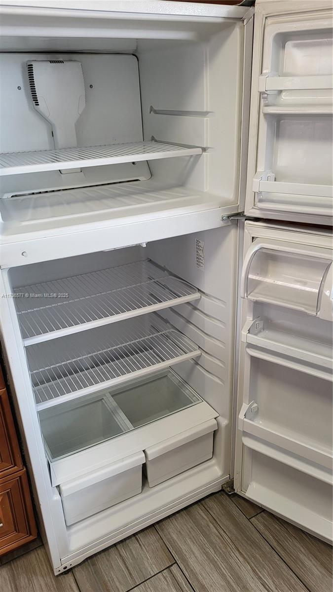 FIRST MOORINGS CONDO - Residential Lease