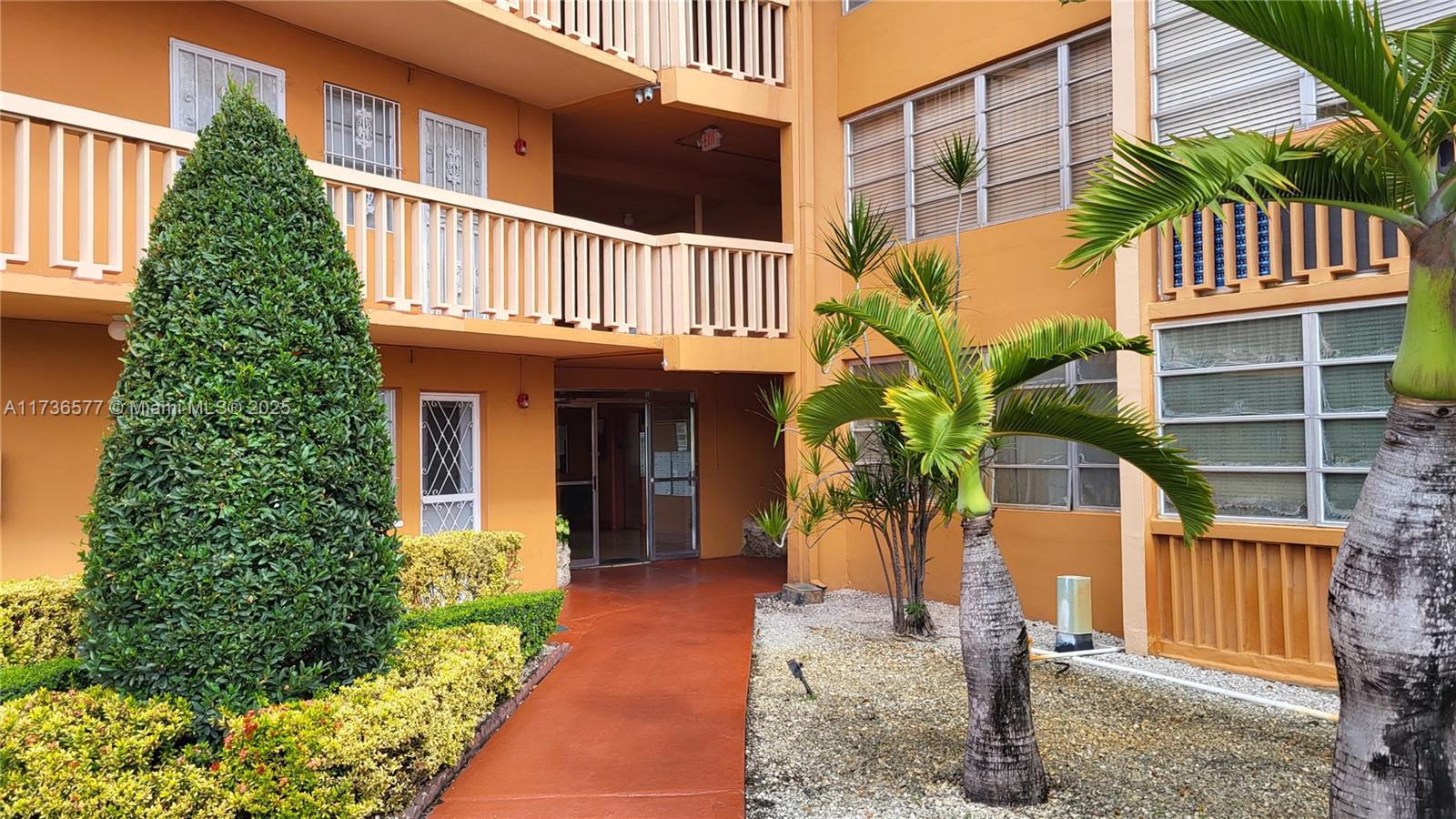 BEAUTIFUL, REMODELED 1 BEDROOM, 1 BATH APT, ON 3rd FLOOR WITH ELEVATOR, OPEN KITCHEN, A LOT OF CLOSETS, VACANT, READY TO MOVE IN. ENCLOSED BALCONY. UNFURNISHED. 1 ASSIGNED PARKING SPACE. GREAT LOCATION ACROSS THE STREET FROM SKYLAKE SHOPPINGS, PUBLIX, RESTAURANTS, ETC. VERY CLOSE TO AVENTURA MALL AND I-95. TEXT LISTING AGENT FOR SHOWING PLEASE.