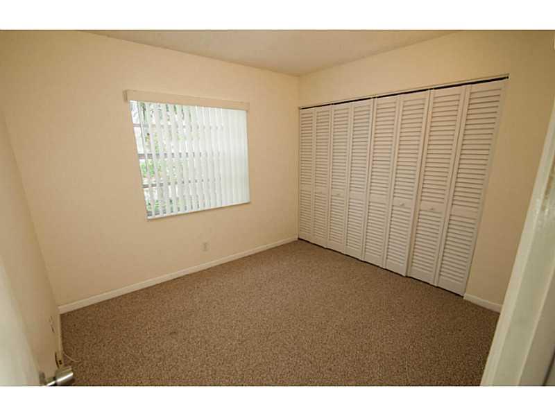 LAKEWOOD VILLAGE OF CORAL - Residential Lease
