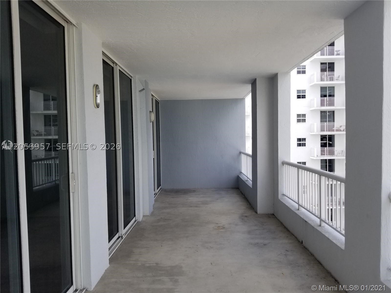 THE SAIL CONDO - Residential Lease