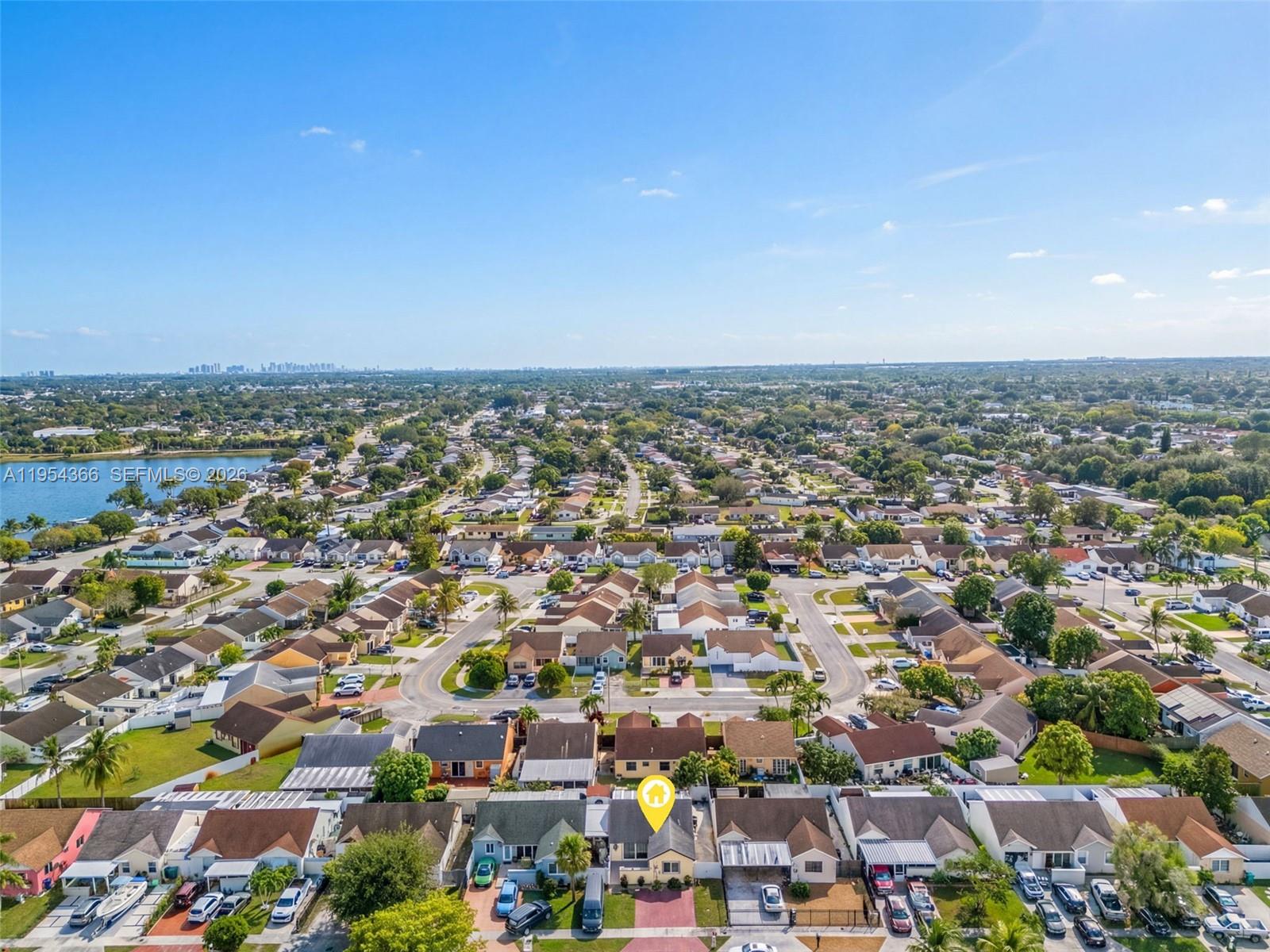 LESLIE PATIO HOMES SEC 4 - Residential