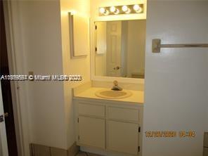 SANDPIPER BAY - Residential Lease