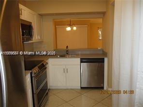 SANDPIPER BAY - Residential Lease