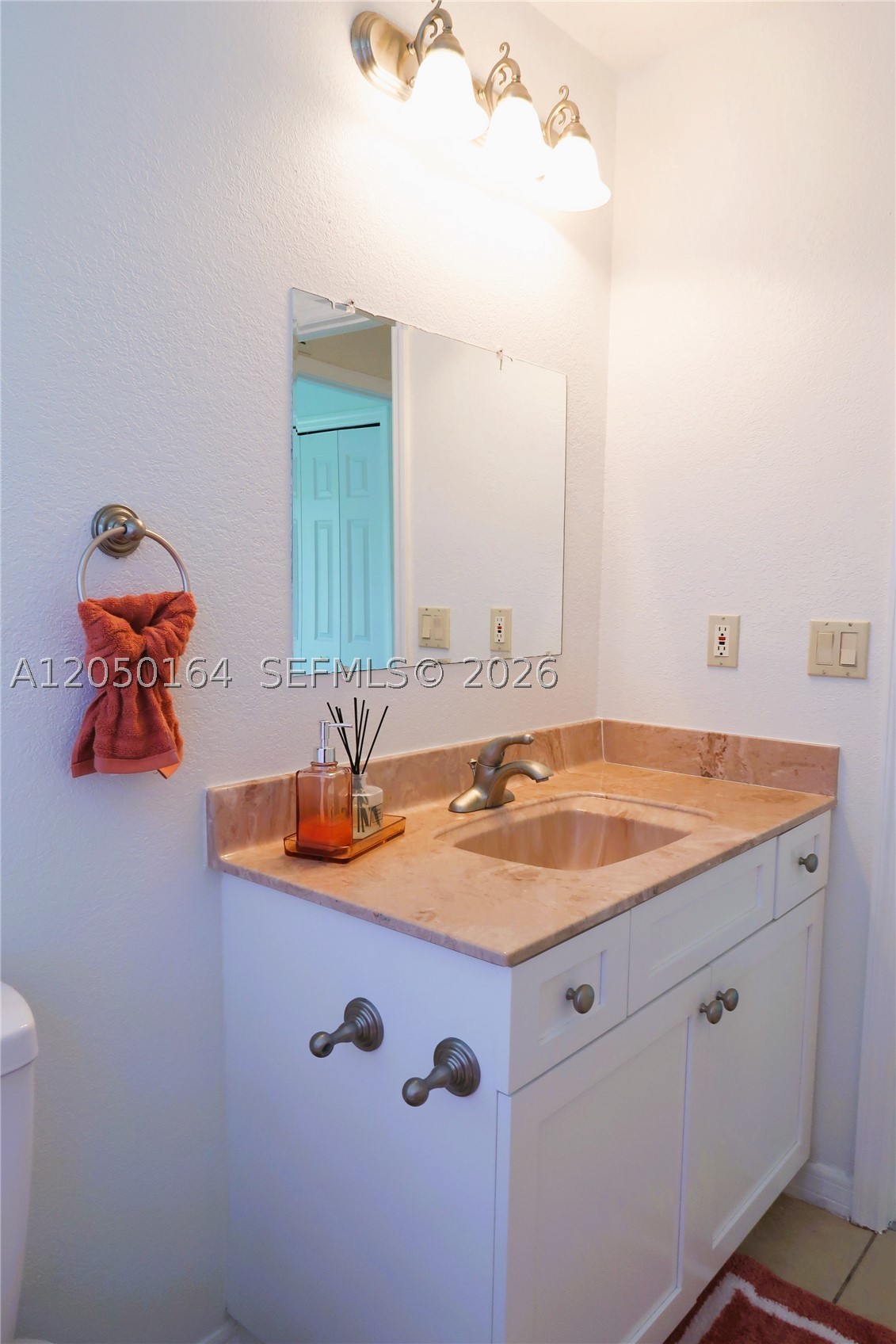 orange blossom estate - Residential