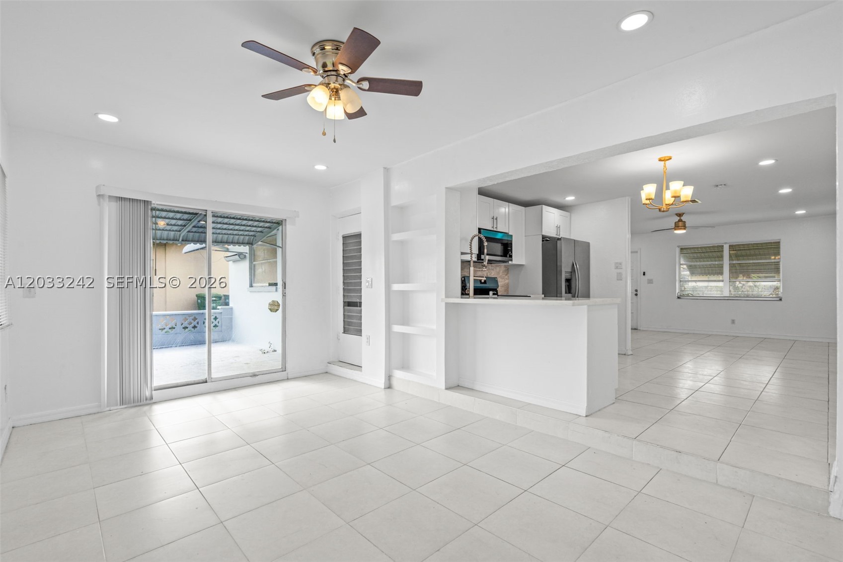 MAINLANDS OF TAMARAC LAKE - Residential Lease