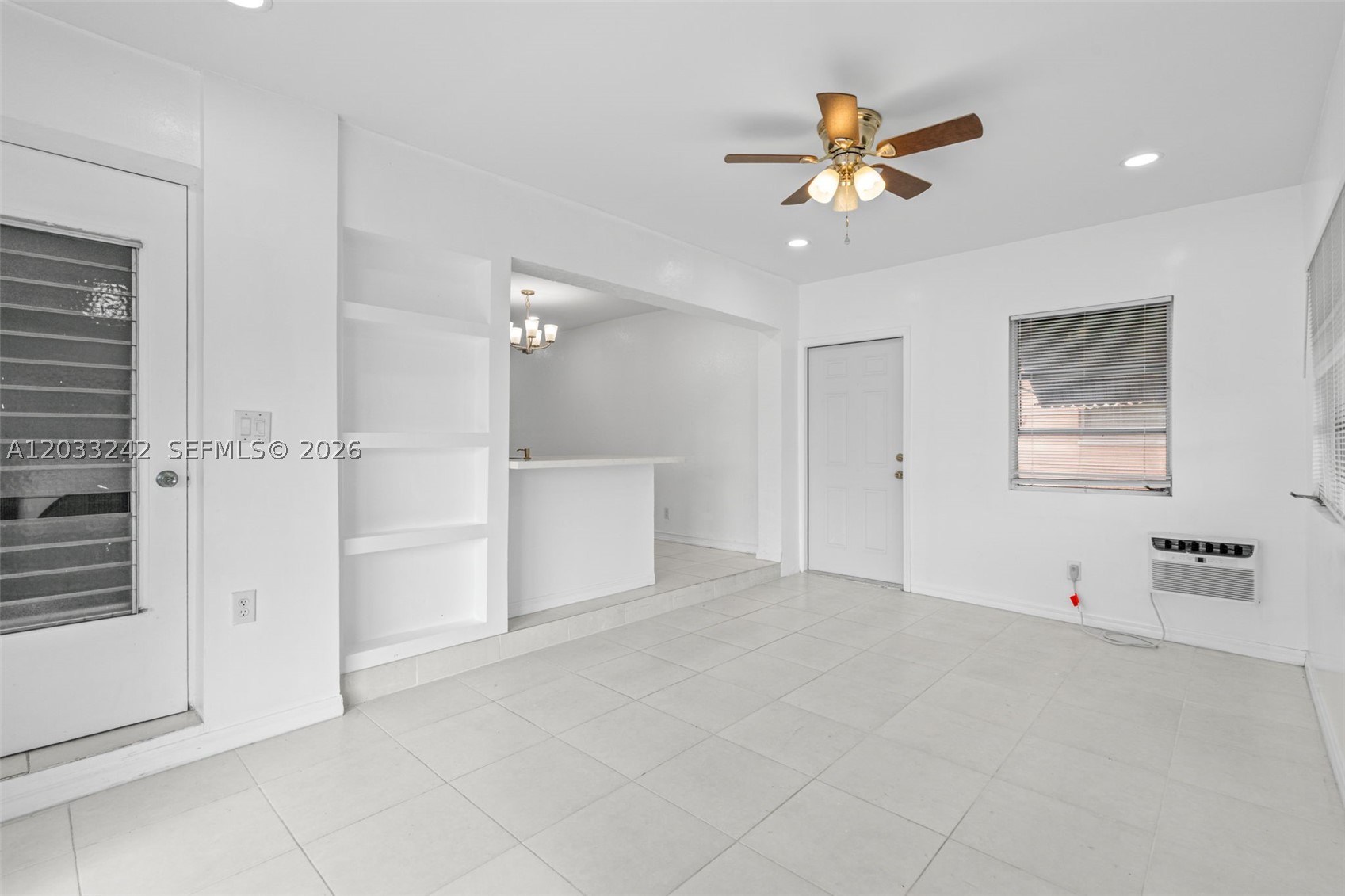 MAINLANDS OF TAMARAC LAKE - Residential Lease