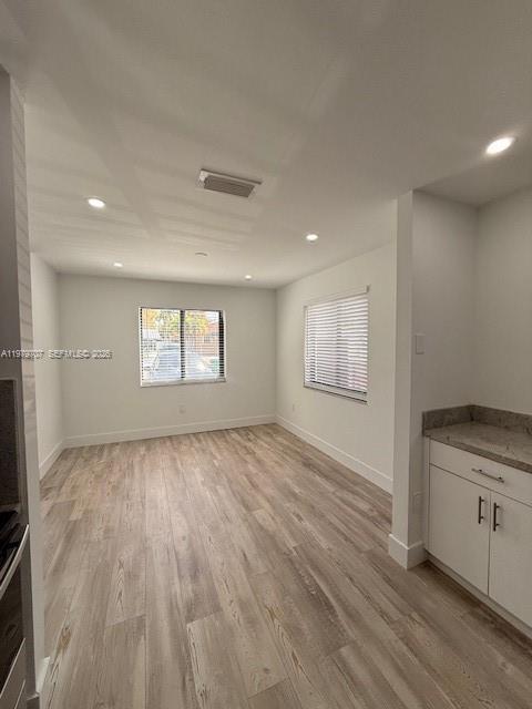 W D SANDFORDS - Residential Lease
