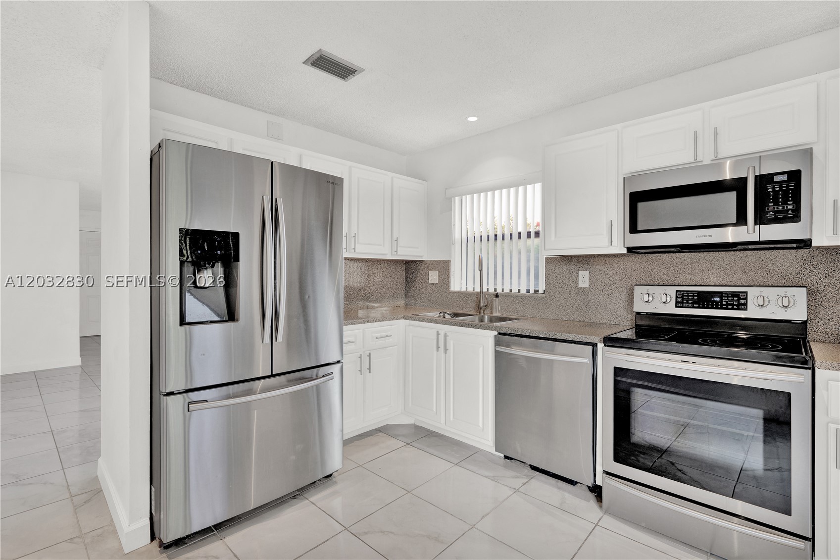 WOODGATE - Residential Lease
