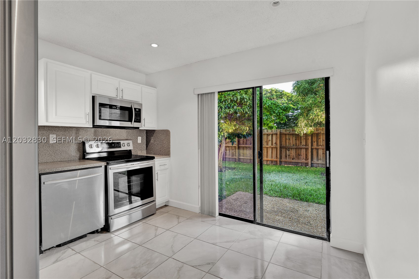 WOODGATE - Residential Lease