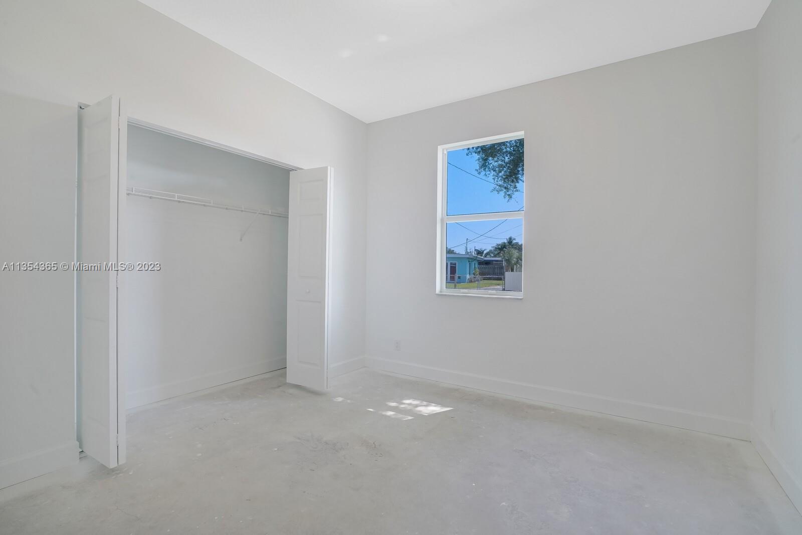 WORTHMORE PARK - Residential