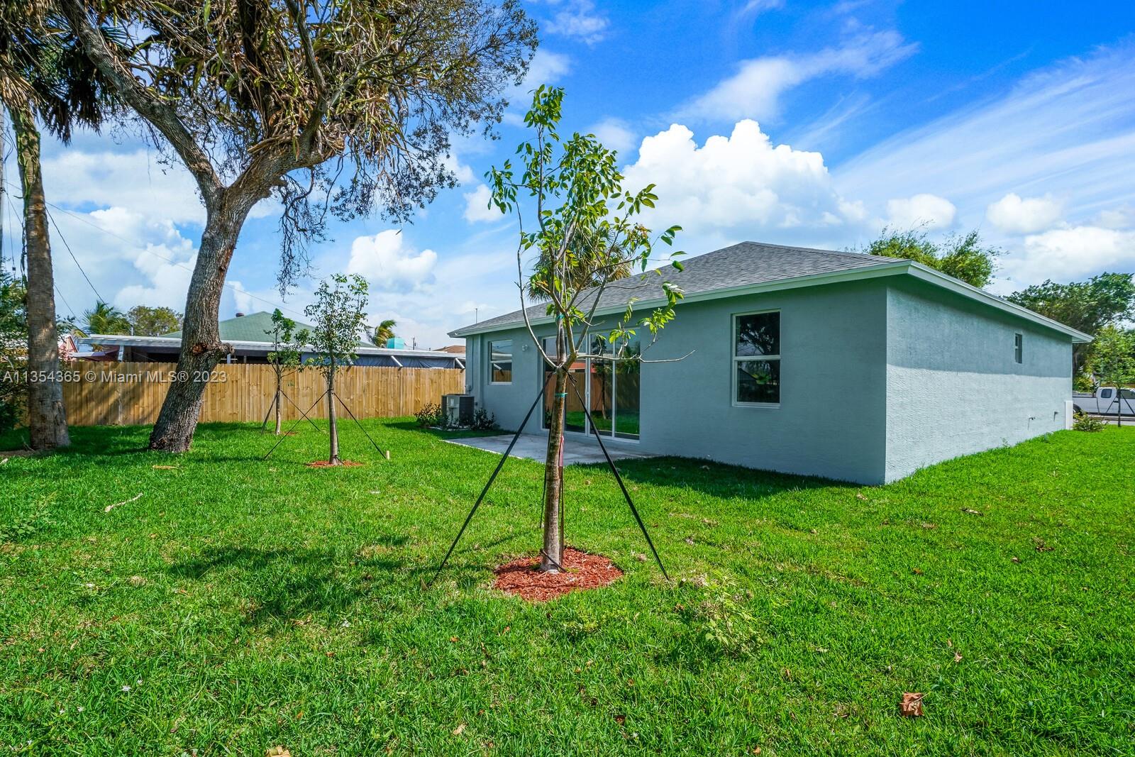 WORTHMORE PARK - Residential