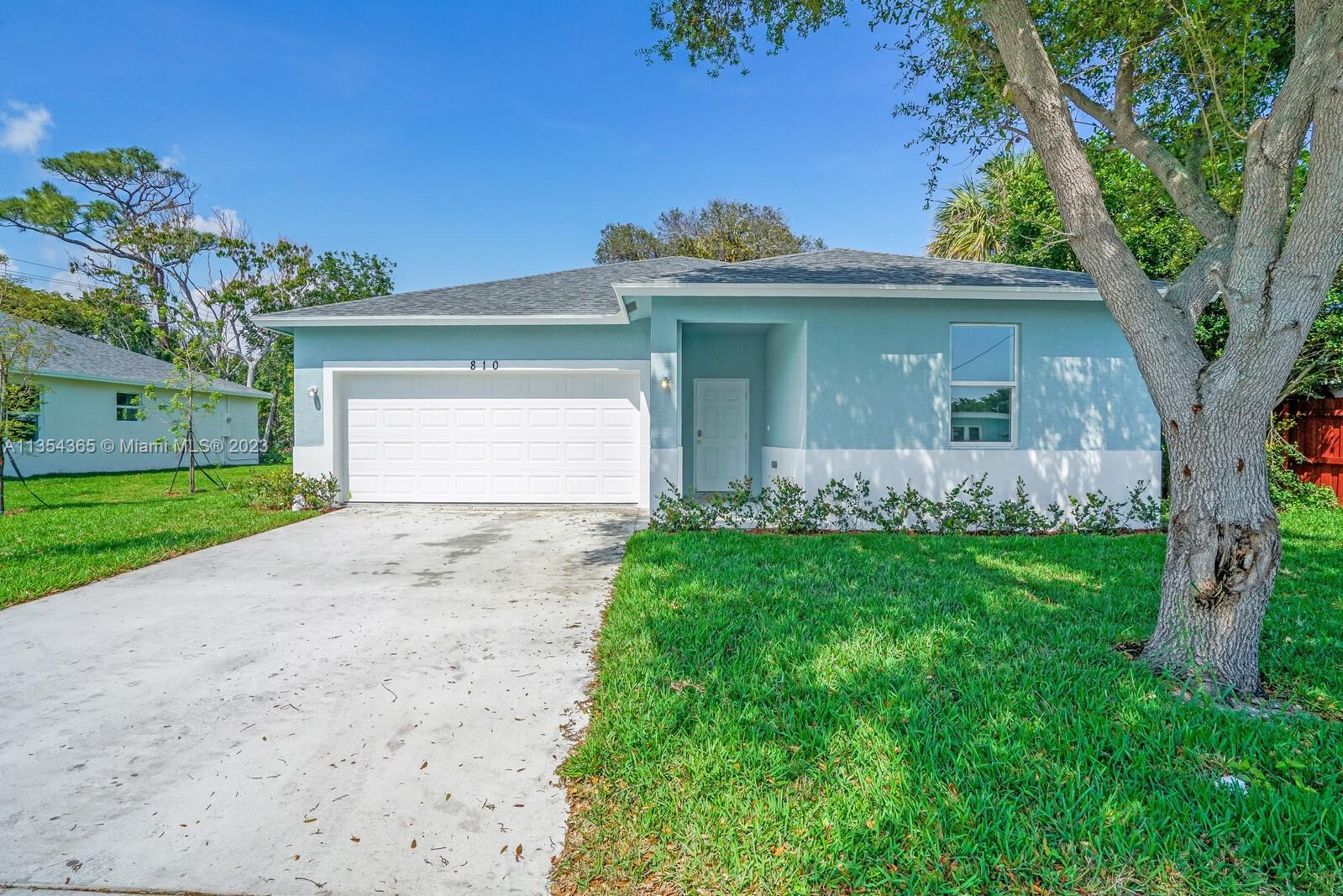 New const., CBS, 2022 / 3-bed, 2bath, 2 car garage, split plan / 9.4 ft ceilings, granite counter tops, laminate flooring, all kit appliances, auto gar dr opener, concrete driveway / 8x20 patio, fully sodded lot, irrigation system. East of I95, close to shops and beaches. NO HOA