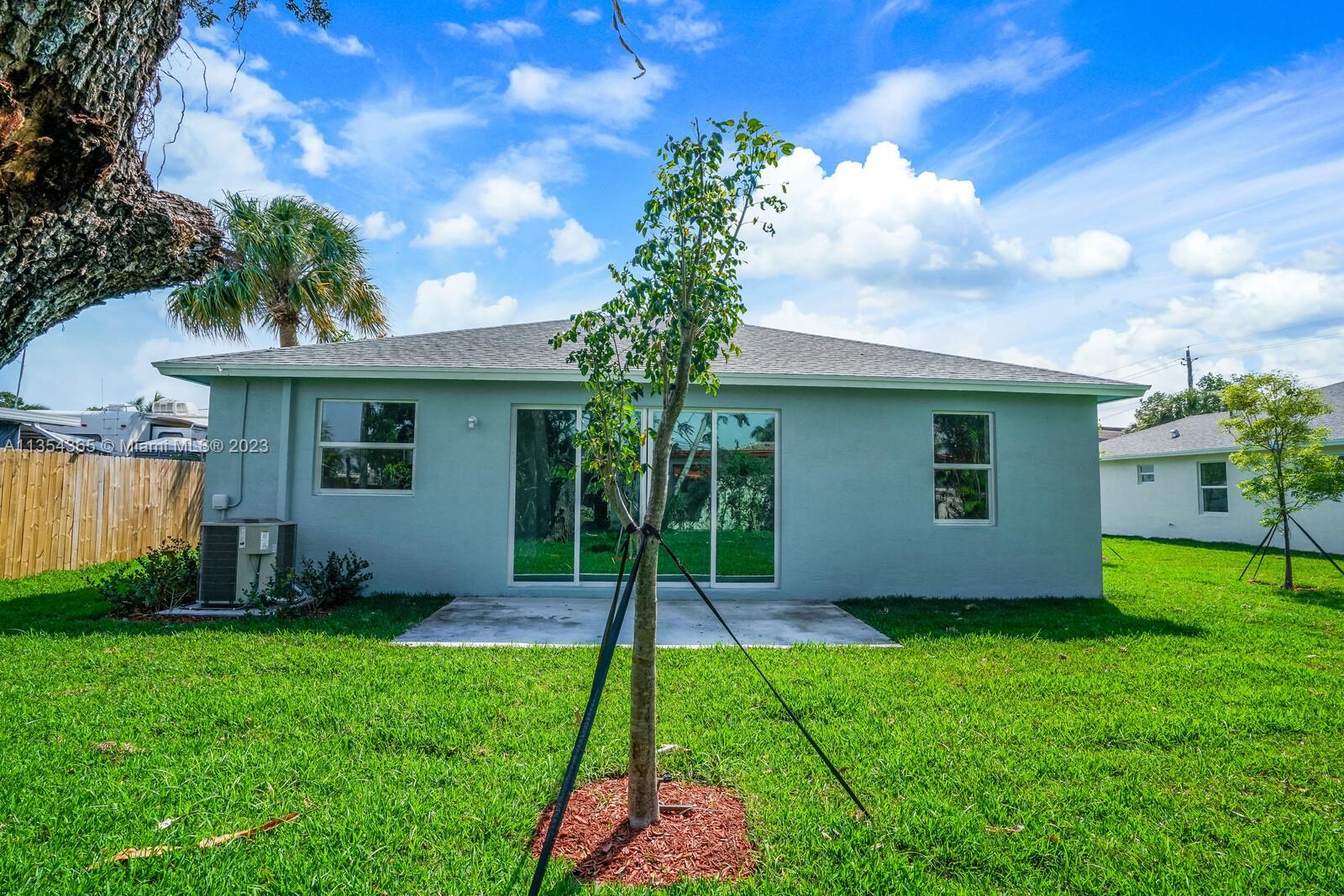 WORTHMORE PARK - Residential