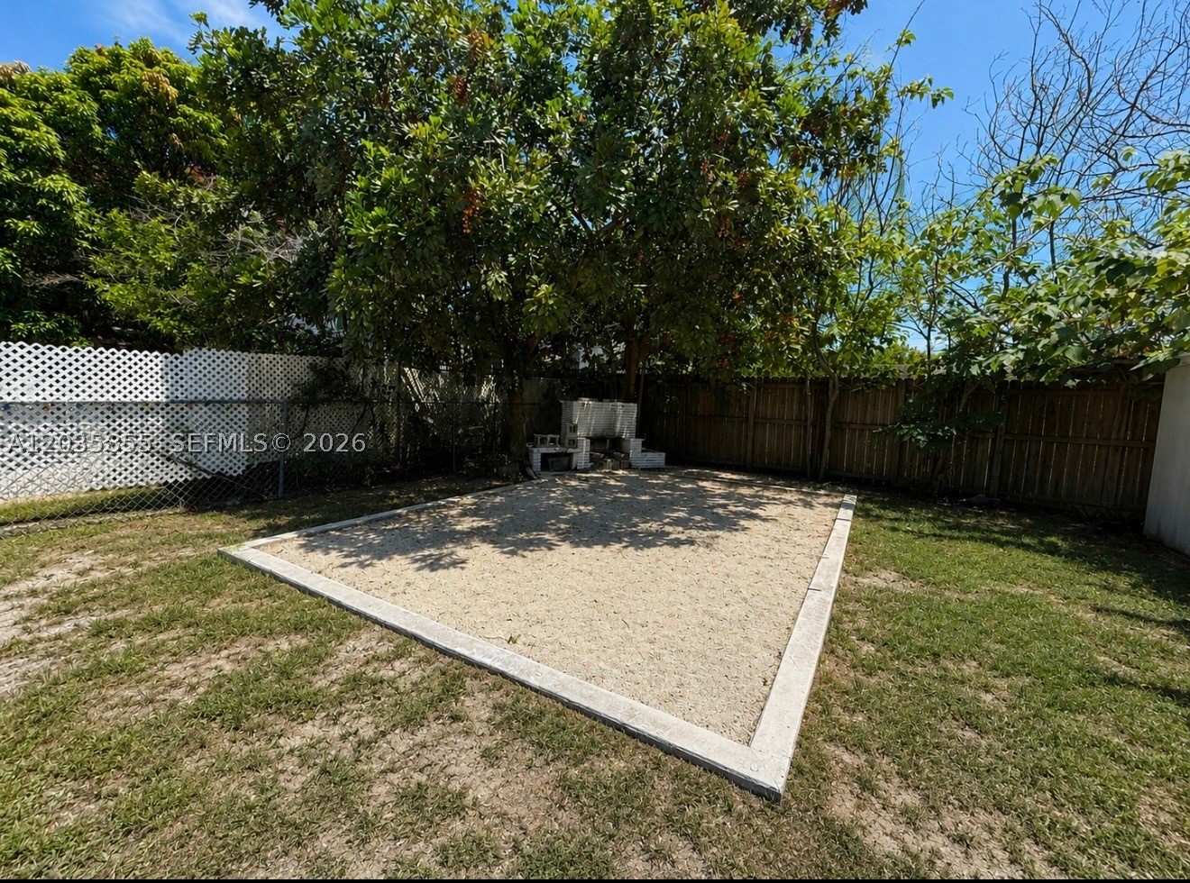 HOLLYWOOD TERRACE AMEN PL - Residential