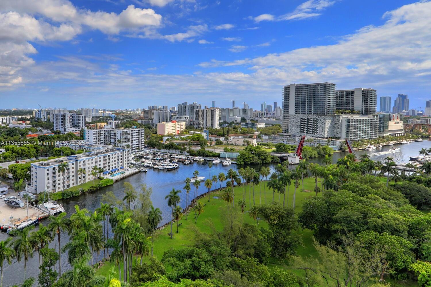 RIVER RUN CONDO PH I - Residential