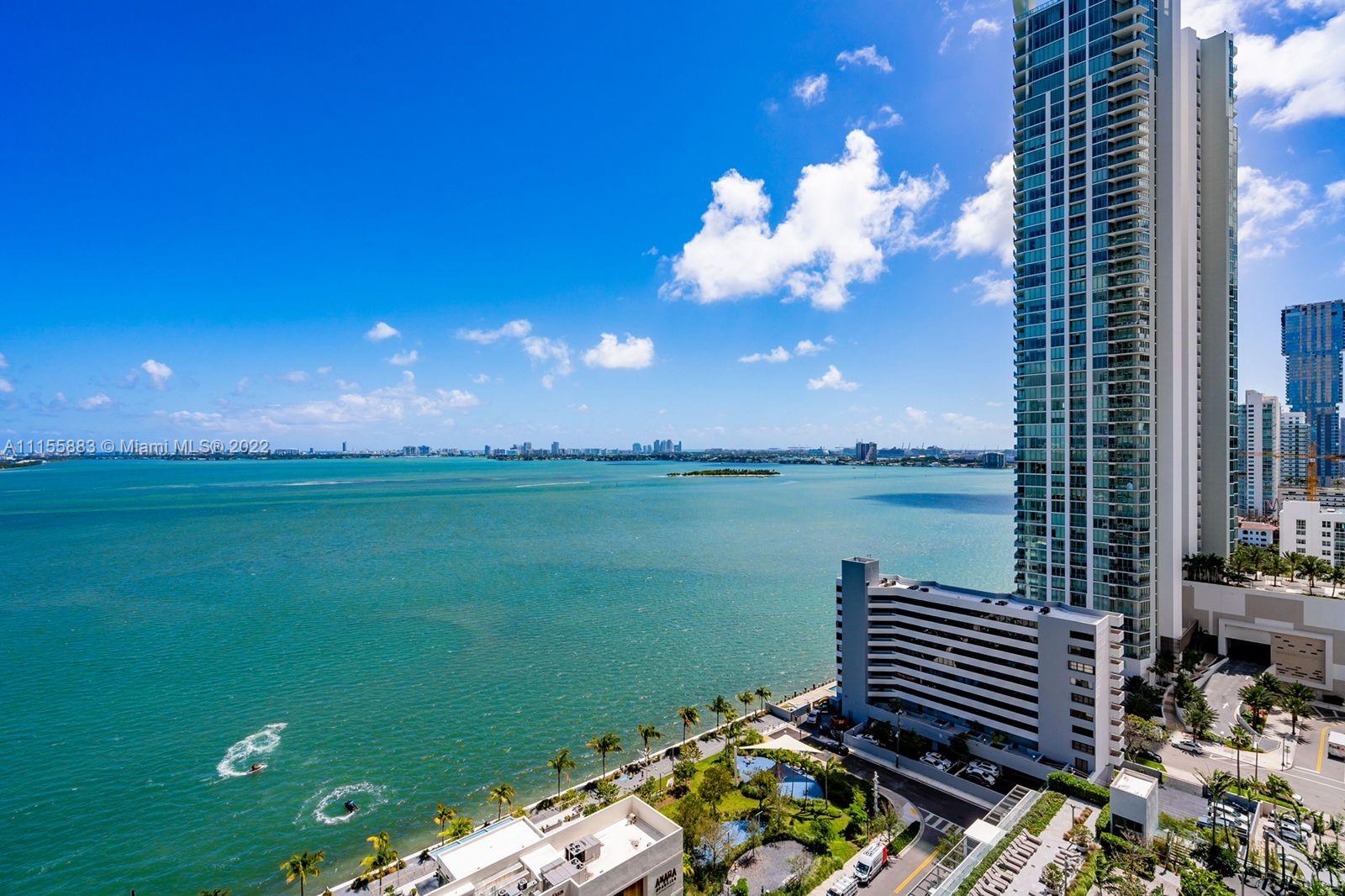 Beautiful 2 bedroom, 3 bath furnished unit at Paraiso Bay. Built-in closet in each bedroom with an open master
bedroom/bathroom concept and open floorplan with sight of the large balcony to enjoy the beautiful bay view.
Paraiso Bay is in the middle of everything, offers 5 star amenities, and mins from South Beach, Downtown Miami, Wynwood and Brickell Design District. With access to a variety of restaurants, boutiques, cafes, department stores, beaches and outside attraction.  Rent could be Yearly or Seasonal