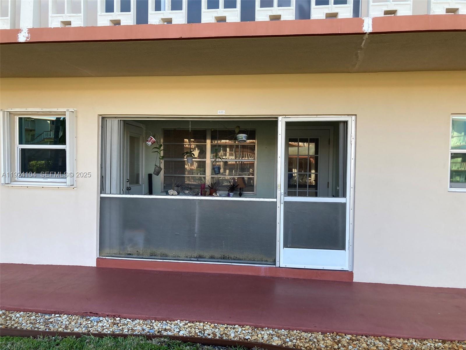 BEVERLY HILLS CONDO NUMBE - Residential