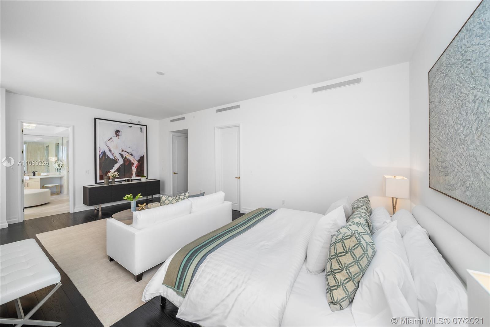 17749 COLLINS AVENUE COND - Residential